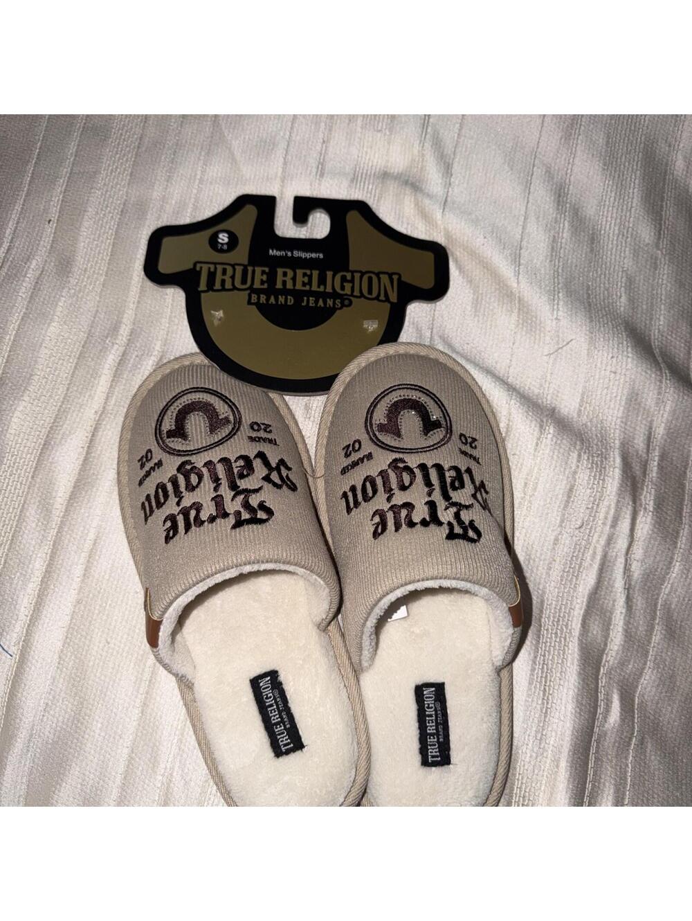 True Religion Horseshoe Logo Slippers Men's Size Large 7-8 beige/brwn  NEW!
